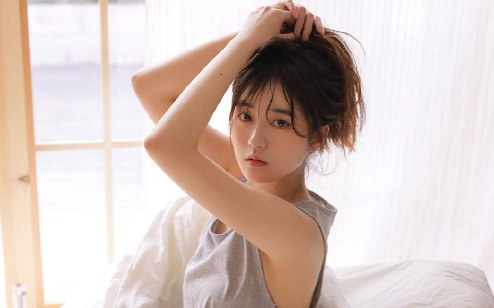 维尼修斯爆发诠释巨星价值，哥伦比亚单节风暴拉开阿尔及利亚的战术启示