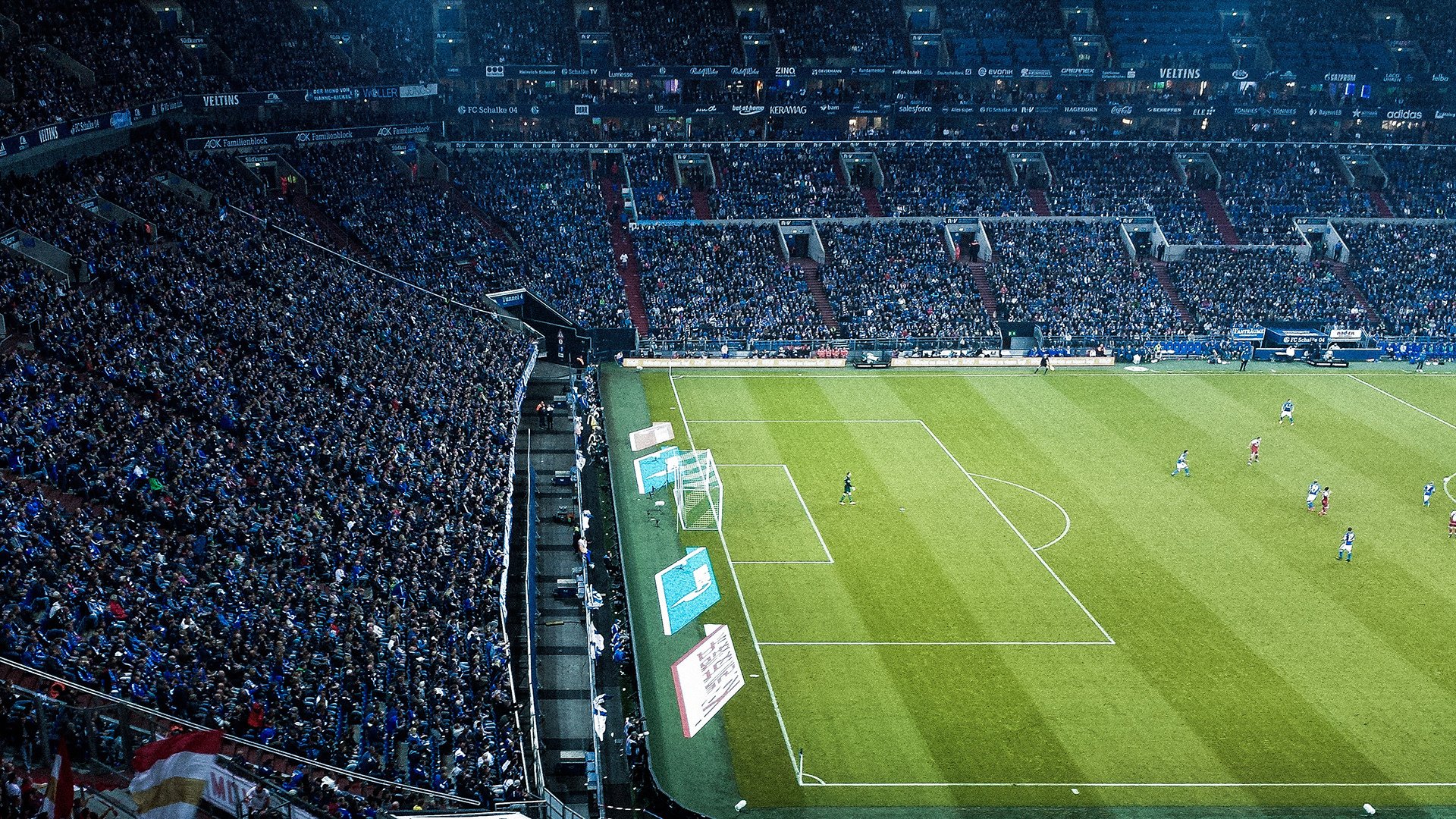 范戴克，越是大舞台，越是光芒万丈—英超争冠之夜的定海神针