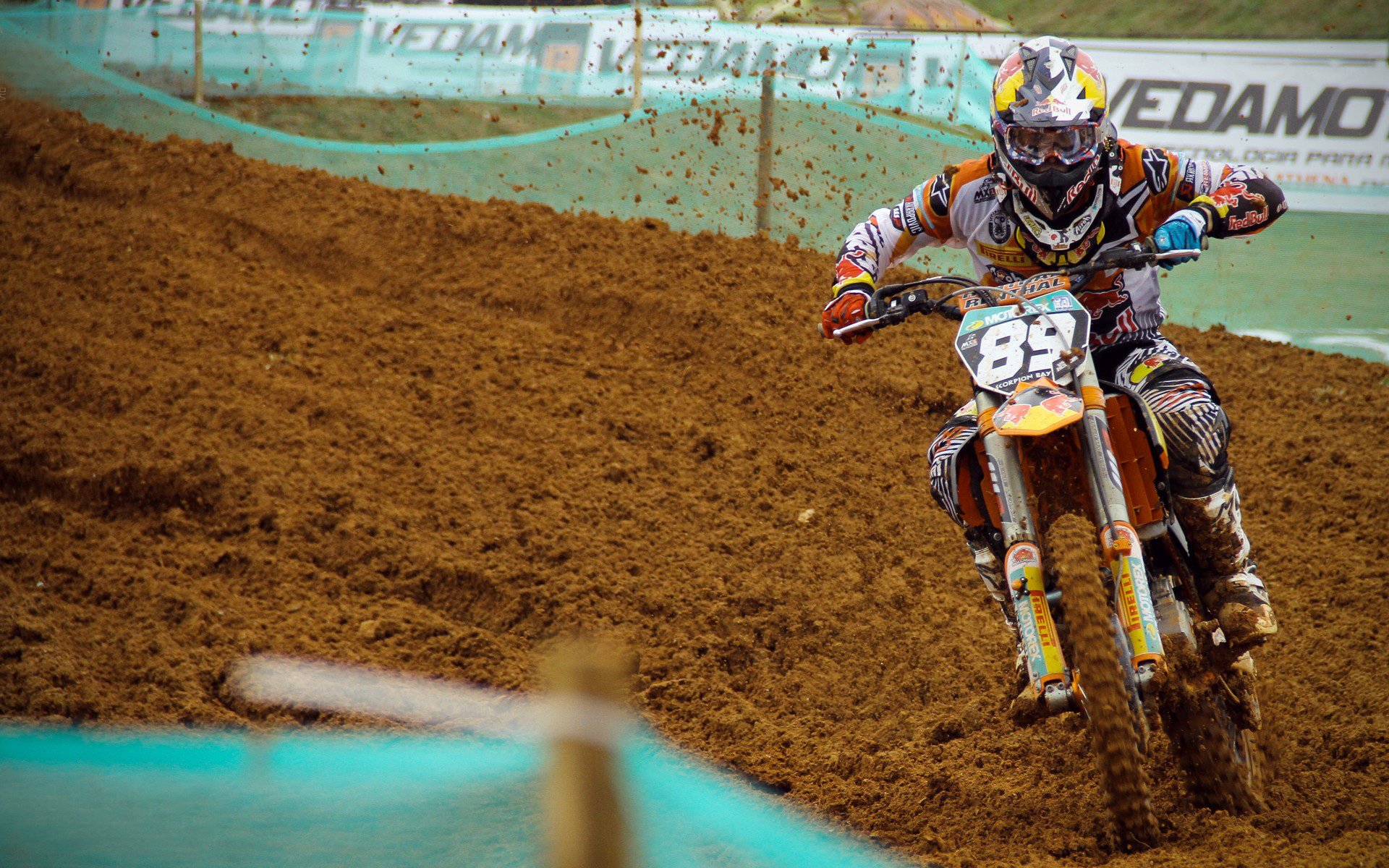 欧冠半决赛焦点战,吉林队制霸公牛