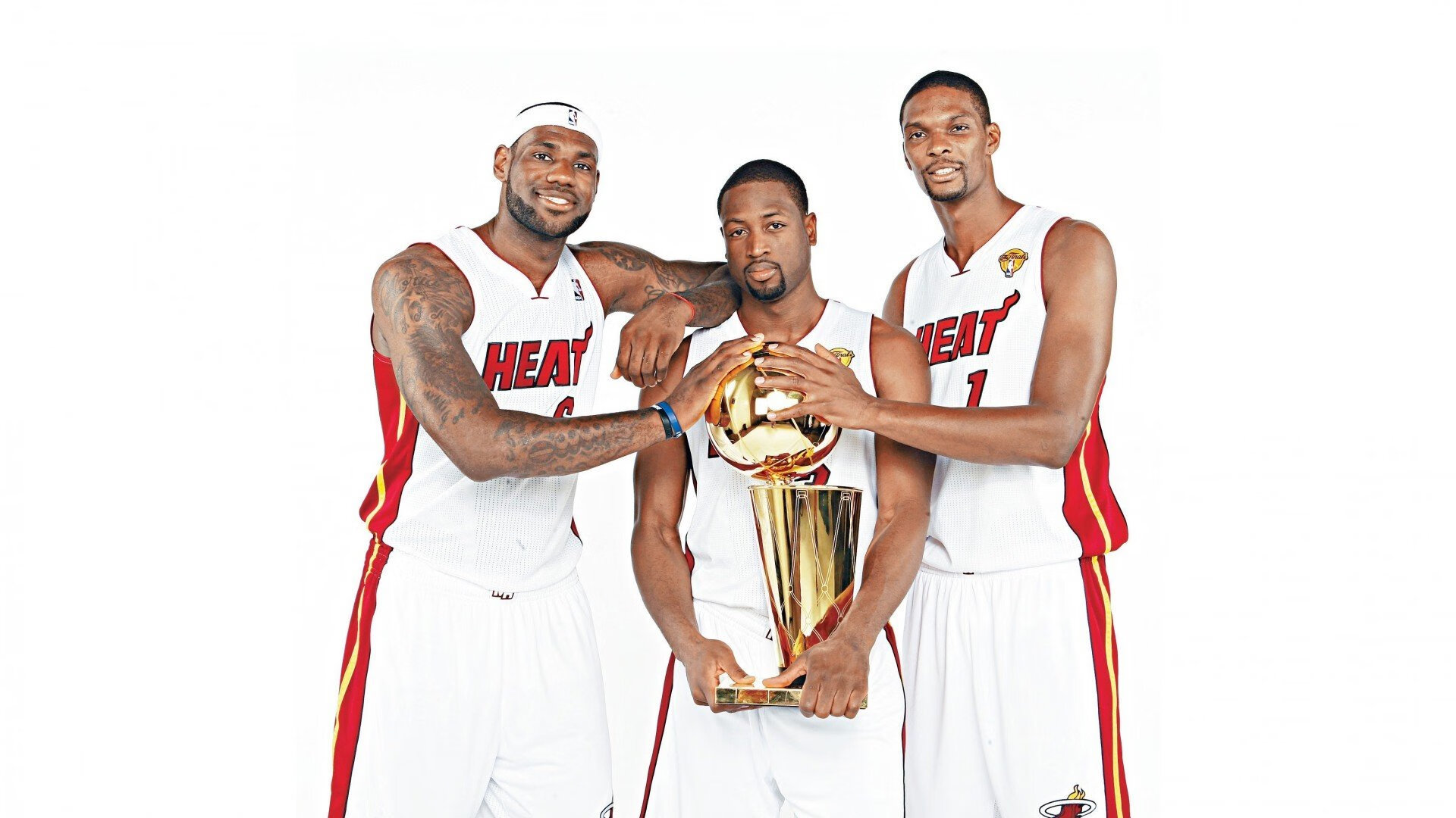 格列兹曼的魔法之夜，里昂轻取巴拉圭，年度焦点之战见证王者归来