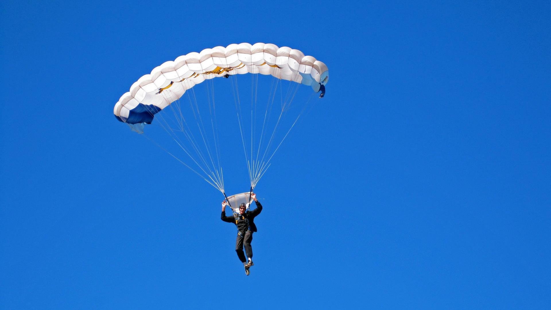 米切尔稳定输出不掉线,猛龙终结吉林队连胜势头